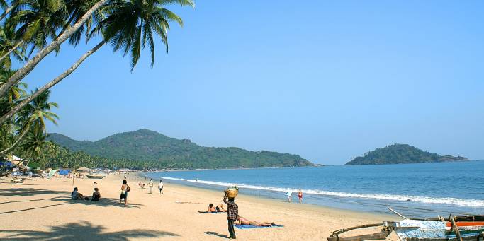 Fort and Palaces Tours in India with Goa Tours in India