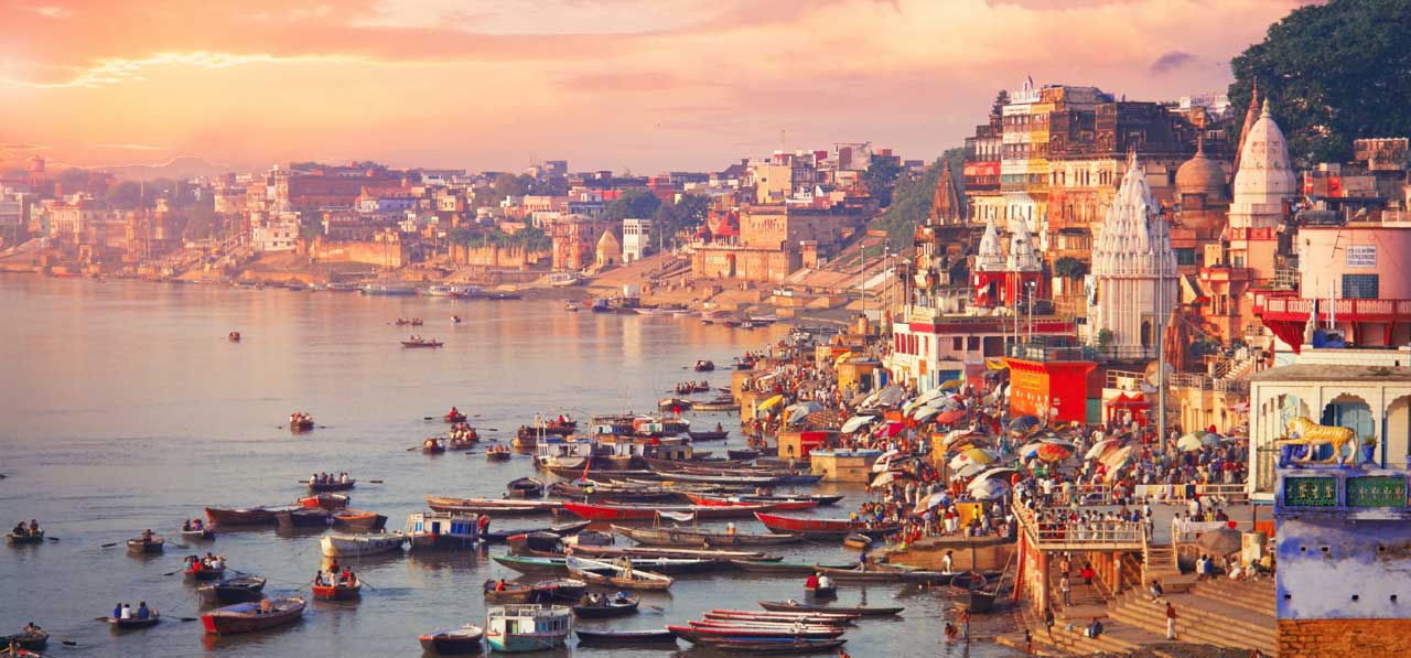 Fort and Palaces Tours in India with Pilgrimage Tours in India